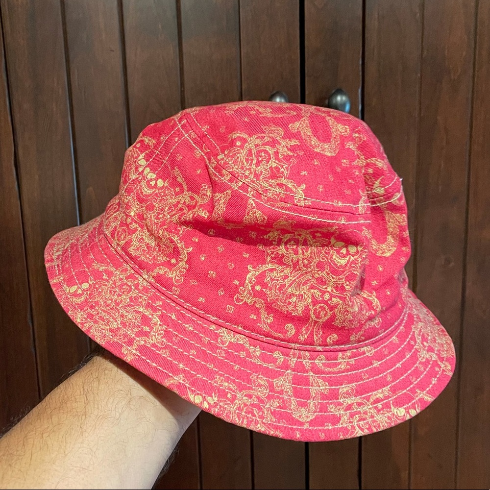 Hat - Picture 2 of 7